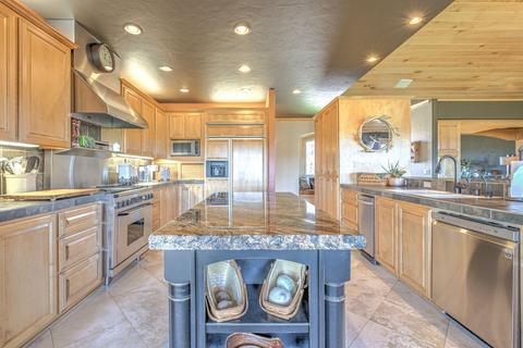 23770 Dodds Rd, Bend, OR 97701 photo 13