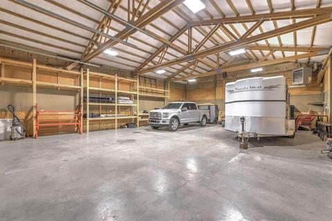 23770 Dodds Rd, Bend, OR 97701 photo 63