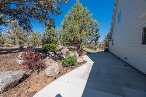61375 Gribbling Rd, Bend, OR 97702 photo 38