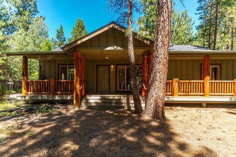 16940 Jacinto Rd, Bend, OR 97707 photo 1
