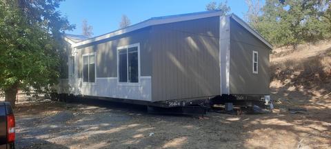 130 Nick Young Rd, Eagle Point, OR 97524 photo 1