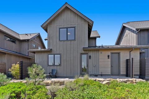 61308 Howe Way, Bend, OR 97702 photo 34