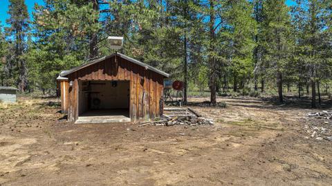 55400 Heidi Ct, Bend, OR 97707 photo 10