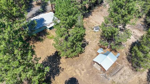 55400 Heidi Ct, Bend, OR 97707 photo 3