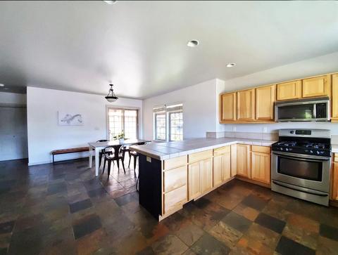 63424 Ledgestone Ct, Bend, OR 97701 photo 17