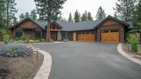 56468 Sunstone Loop, Bend, OR 97707 photo 1
