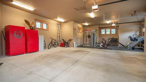 56468 Sunstone Loop, Bend, OR 97707 photo 32