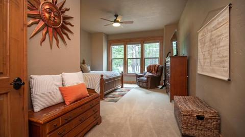 56468 Sunstone Loop, Bend, OR 97707 photo 17