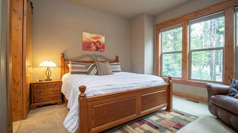 56468 Sunstone Loop, Bend, OR 97707 photo 19