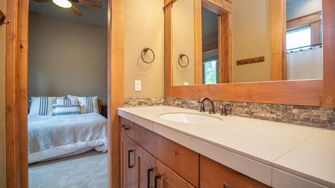 56468 Sunstone Loop, Bend, OR 97707 photo 25