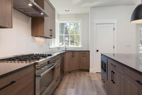 20474 Murphy Rd, Bend, OR 97702 photo 11