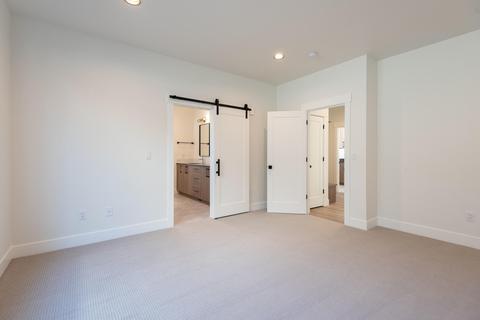 20474 Murphy Rd, Bend, OR 97702 photo 14