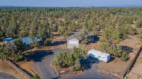 23005 Bronco Ct, Bend, OR 97701 photo 3