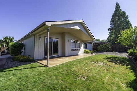 56 Osprey Dr, Eagle Point, OR 97524 photo 24