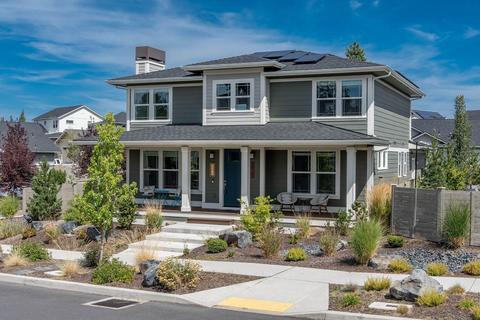 60142 SE Ruby Peak Loop, Bend, OR 97702 photo 2