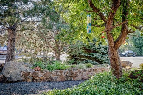 20794 Gallop Rd, Bend, OR 97701 photo 5