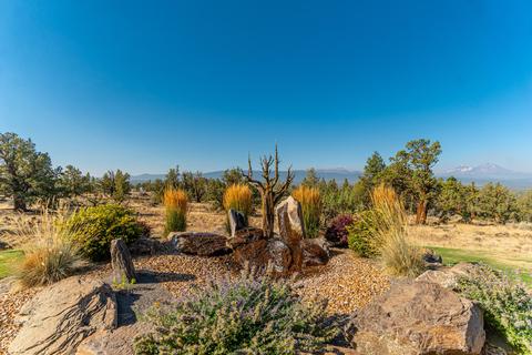 18290 Plainview Rd, Bend, OR 97703 photo 40