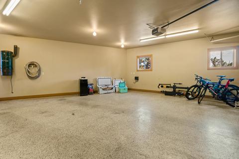 18290 Plainview Rd, Bend, OR 97703 photo 37