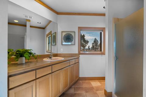18290 Plainview Rd, Bend, OR 97703 photo 26