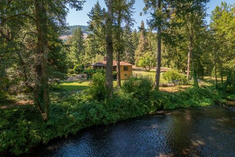 2449 Upper Cow Creek Rd, Azalea, OR 97410