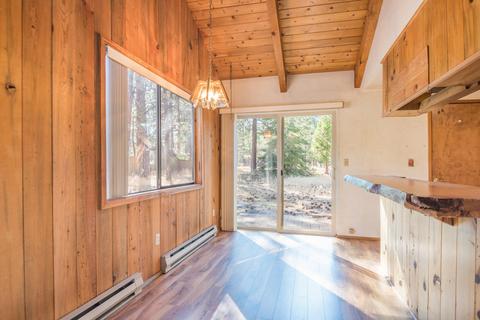 69325 Hackamore, Sisters, OR 97759 photo 3