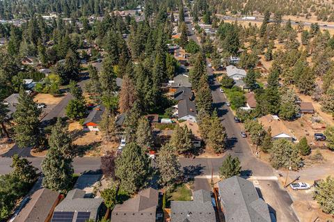 603 NE 12th St, Bend, OR 97701 photo 24