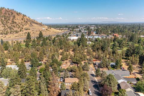 603 NE 12th St, Bend, OR 97701 photo 27