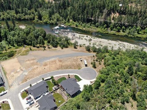 281 Pomeroy View Dr, Cave Junction, OR 97523 photo 1
