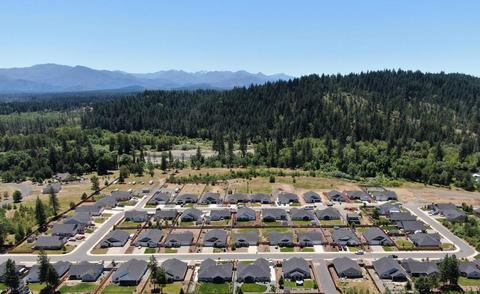 281 Pomeroy View Dr, Cave Junction, OR 97523 photo 2