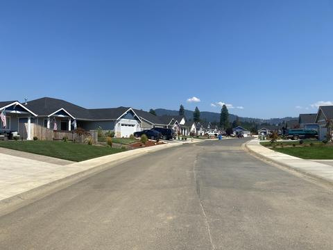281 Pomeroy View Dr, Cave Junction, OR 97523 photo 5