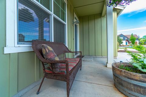 2859 NE Marea Dr, Bend, OR 97701 photo 4