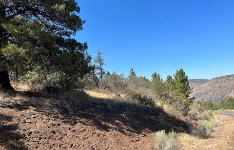 peregrine heights LOT 56, Klamath Falls, OR 97601