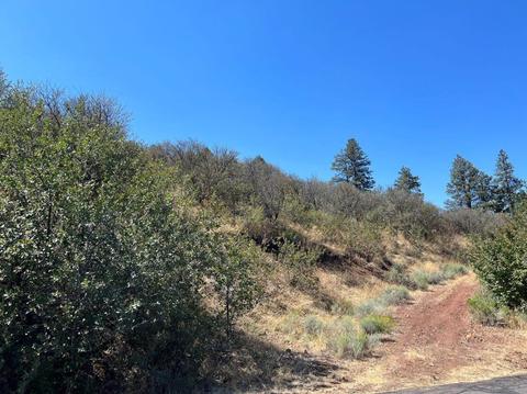 peregrine heights LOT 55, Klamath Falls, OR 97601
