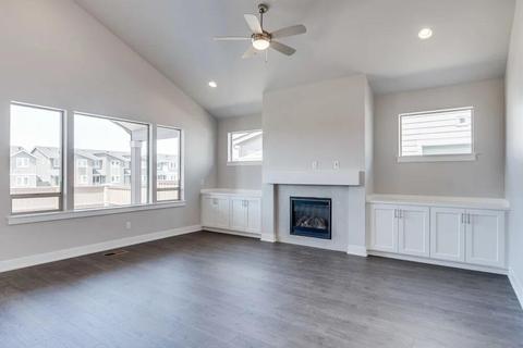 3826 NE Oakside Loop, Bend, OR 97701 photo 5