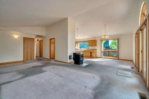 63358 Eastview Dr, Bend, OR 97701 photo 22