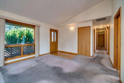 63358 Eastview Dr, Bend, OR 97701 photo 18