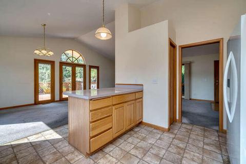 63358 Eastview Dr, Bend, OR 97701 photo 13