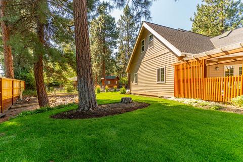 445 E Wapato Loop, Sisters, OR 97759 photo 32