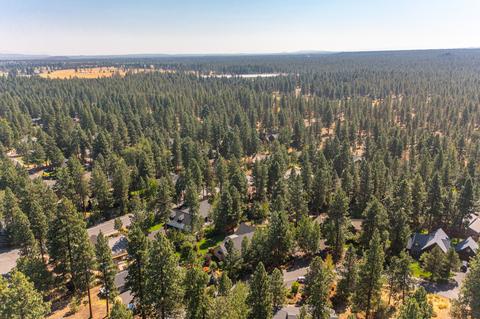 445 E Wapato Loop, Sisters, OR 97759 photo 45