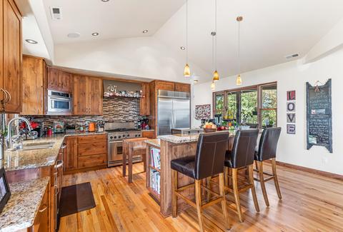 737 Busch Rd, Trail, OR 97541 photo 9