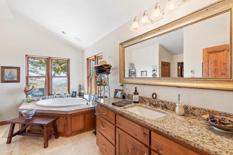 737 Busch Rd, Trail, OR 97541 photo 31