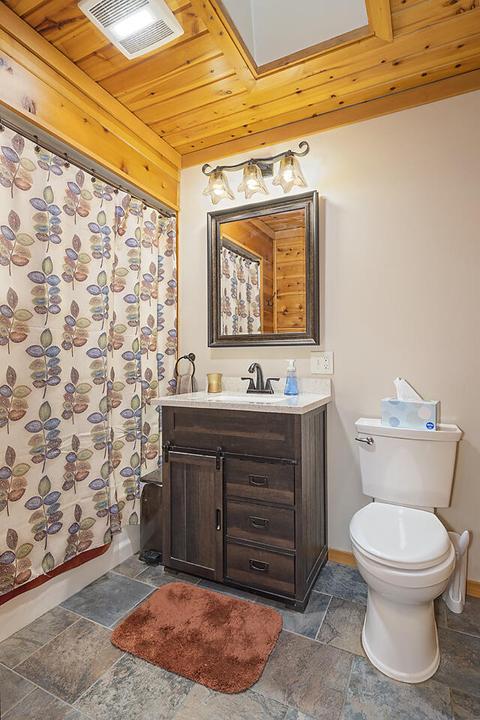 125 Rooster Ln, Williams, OR 97544 photo 16