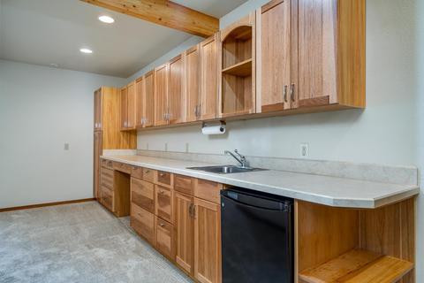 64676 Mcgrath Rd, Bend, OR 97701 photo 32
