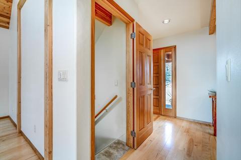 64676 Mcgrath Rd, Bend, OR 97701 photo 26