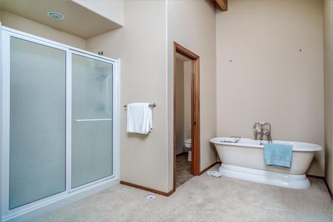 64676 Mcgrath Rd, Bend, OR 97701 photo 22