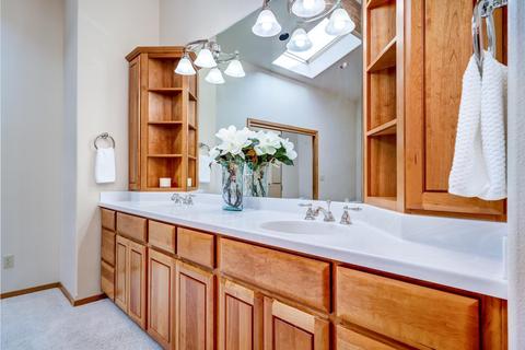 64676 Mcgrath Rd, Bend, OR 97701 photo 20