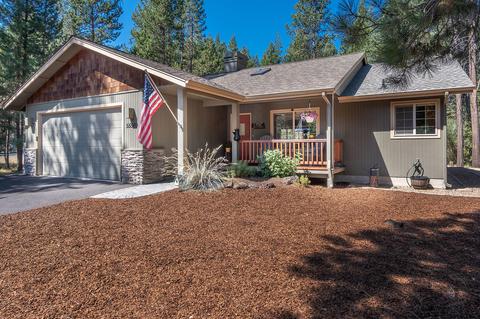 55569 Wagon Master Way, Bend, OR 97707 photo 1