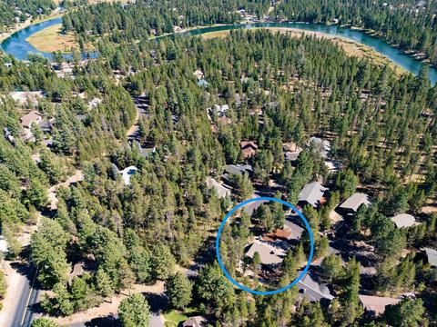 55569 Wagon Master Way, Bend, OR 97707 photo 3