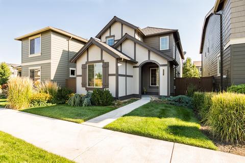 20803 NE Smoke Stack Ln, Bend, OR 97701 photo 1