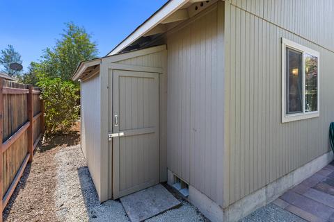 16486 Heath Dr, La Pine, OR 97739 photo 8